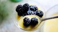 Blackberries with Sweet Cream Blackberries with Sweet Cream