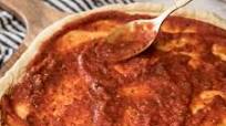 Homemade Pizza Sauce (Easy, No-Cook!) Homemade Pizza Sauce (Easy, No-Cook!)