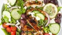 Light Greek Salad with Grilled Chicken Light Greek Salad with Grilled Chicken