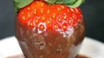 How To Make Chocolate Dipping Sauce How To Make Chocolate Dipping Sauce