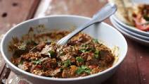 Slow cooker beef curry Slow cooker beef curry