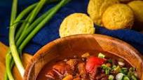 Vegan 3 Bean Chili {Slow Cooker Recipe} Vegan 3 Bean Chili {Slow Cooker Recipe}