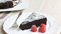 Low Cal, Low Carb, Intensely Chocolate Cake Recipe Low Cal, Low Carb, Intensely Chocolate Cake Recipe