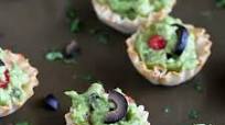 Mini Guacamole & Olive Cups Recipes {Healthy Snack} Mini Guacamole & Olive Cups Recipes {Healthy Snack}