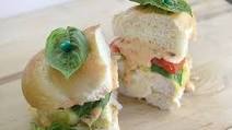 Chicken Caprese Sandwiches with Bold and Zesty Basil Sauce Chicken Caprese Sandwiches with Bold and Zesty Basil Sauce