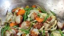 Crispy Pork Belly and Vegetables Stir Fry Crispy Pork Belly and Vegetables Stir Fry