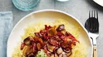 Vegan Pesto Spaghetti Squash with Mushrooms & Sun-Dried Tomatoes Vegan Pesto Spaghetti Squash with Mushrooms & Sun-Dried Tomatoes