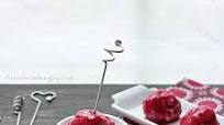 Festive Turkey Meatballs w/ Cranberry Glaze – Low Carb/Gluten Free Festive Turkey Meatballs w/ Cranberry Glaze – Low Carb/Gluten Free