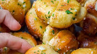 Vegan Garlic Knots Vegan Garlic Knots