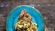 Oven Baked Pork Chops with Apples and Cabbage Oven Baked Pork Chops with Apples and Cabbage