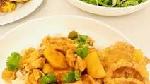 Pollo Guisado (Puerto Rican Stewed Chicken) Pollo Guisado (Puerto Rican Stewed Chicken)