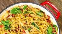 Cheesy Chicken Pasta + Video Cheesy Chicken Pasta + Video