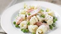 Smoked trout & pea pasta Smoked trout & pea pasta