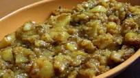Aloo Pethe Ka Saag Aloo Pethe Ka Saag