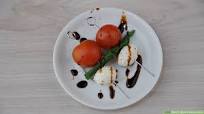 How to Make Caprese Salad How to Make Caprese Salad