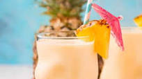 THE BEST PINEAPPLE SMOOTHIES THE BEST PINEAPPLE SMOOTHIES