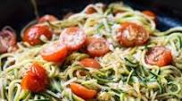 Italian Zucchini Noodles with Garlic, Tomato and Parmesan Italian Zucchini Noodles with Garlic, Tomato and Parmesan