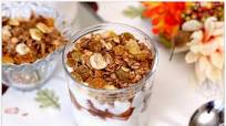 Apple Yogurt Parfaits with Homemade Fall Flavors Granola Apple Yogurt Parfaits with Homemade Fall Flavors Granola