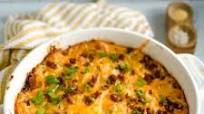 Loaded Cheesy Hash Brown Casserole with Bacon (No Soup!) Loaded Cheesy Hash Brown Casserole with Bacon (No Soup!)