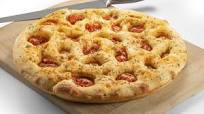 Focaccia pugliese: la ricette del lievitato più famoso della Puglia Focaccia pugliese: la ricette del lievitato più famoso della Puglia