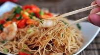 Hoisin Rice Noodles with Shrimp Hoisin Rice Noodles with Shrimp