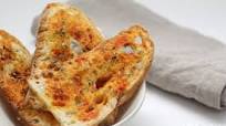 Pan tostado con sabor a tomate Pan tostado con sabor a tomate