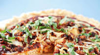 Barbecue Style Pizza with Caramelized Onions, Pineapple, and Tempeh Bacon Barbecue Style Pizza with Caramelized Onions, Pineapple, and Tempeh Bacon