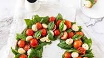 Caprese Christmas Wreath Caprese Christmas Wreath