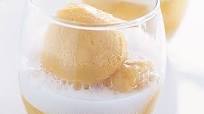 Mango sorbet in sparkling apple juice Mango sorbet in sparkling apple juice