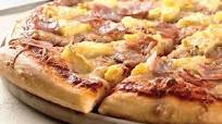 Hawaiian Pineapple Pizza Hawaiian Pineapple Pizza