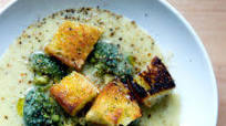 Vegetarian Broccoli-Cheddar Soup Vegetarian Broccoli-Cheddar Soup