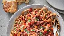 Slow-Cooker Octopus with Red Wine Sauce Over Linguine Slow-Cooker Octopus with Red Wine Sauce Over Linguine