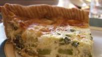 Cheesy Broccoli Quiche Cheesy Broccoli Quiche
