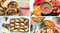 What to Eat With Hummus (22+ Ideas!) What to Eat With Hummus (22+ Ideas!)