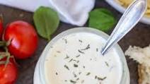 Easy Alfredo Sauce (5 Minutes) Easy Alfredo Sauce (5 Minutes)