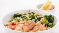Kroger Health Parmesan-Spinach Chicken Meatballs and Creamy Tomato Sauce with roasted broccoli, quinoa, and apples Kroger Health Parmesan-Spinach Chicken Meatballs and Creamy Tomato Sauce with roasted broccoli, quinoa, and apples