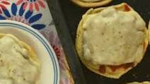 Quick and Easy Pizza Buns Quick and Easy Pizza Buns