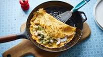 Chicken and tarragon omelette Chicken and tarragon omelette