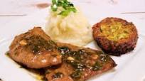 Beef Fillets in a Garlic and Parsley Sauce (Sofrito) Beef Fillets in a Garlic and Parsley Sauce (Sofrito)