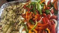 How To make Chicken Fajitas with Raisin Salsa How To make Chicken Fajitas with Raisin Salsa