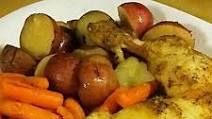 Slow Cooker Chicken Quarters with Potatoes & Carrots Slow Cooker Chicken Quarters with Potatoes & Carrots