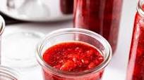 Low-Sugar Strawberry Freezer Jam Low-Sugar Strawberry Freezer Jam