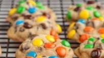 Chewy M&M Chocolate Chip Cookies Chewy M&M Chocolate Chip Cookies