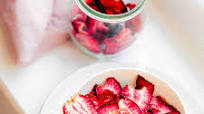 Dehydrated Strawberries Dehydrated Strawberries