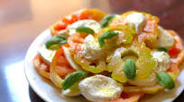 Traditional Caprese Salad Traditional Caprese Salad