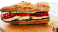 Caprese Sandwich Caprese Sandwich