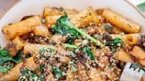 Caramelized Onion Apple Pasta with Sage (vegan + gluten-free) Caramelized Onion Apple Pasta with Sage (vegan + gluten-free)