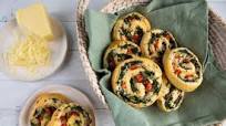 Spinach Cheddar Holiday Rolls Spinach Cheddar Holiday Rolls