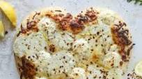 Our Favorite White Pizza on Garlic Bread Crust Our Favorite White Pizza on Garlic Bread Crust