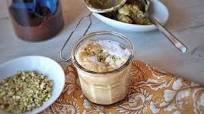 Cómo hacer un café de pistacho como el Pistachio Latte de Naji Cómo hacer un café de pistacho como el Pistachio Latte de Naji
